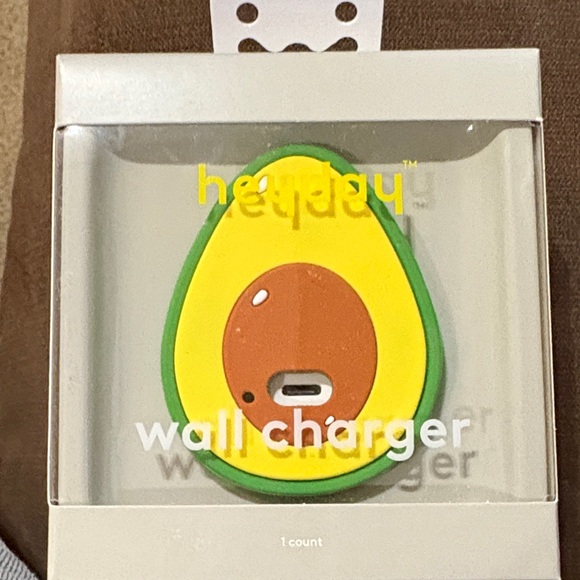 heyday Other - 🎈🎈5/25🎈🎈Heyday Avocado Wall Charger - Green, Yellow, and Brown